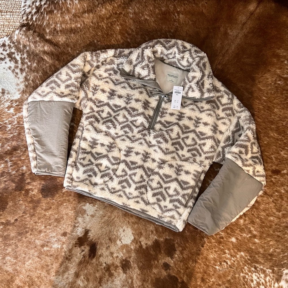 Abercrombie Sherpa Pullover